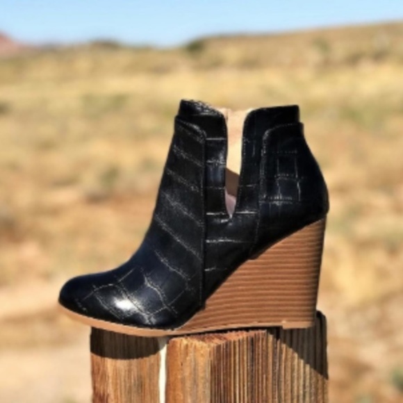 Black Croc-Embossed Ankle Boots with Wedge Heel - Picture 2 of 3